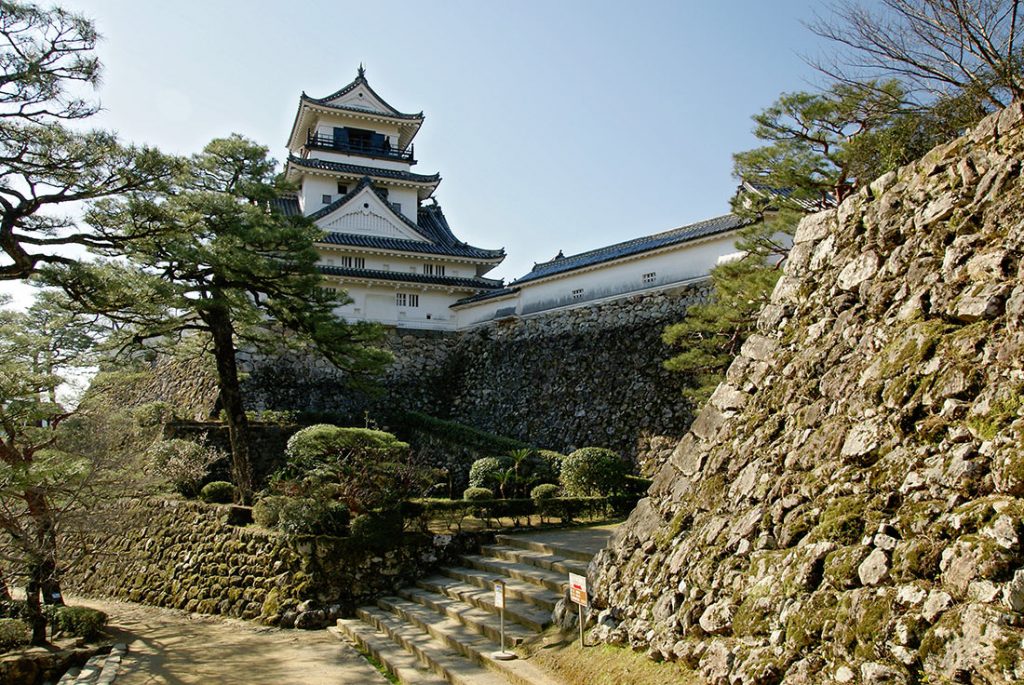 castles-of-japan-4-1-1024x685