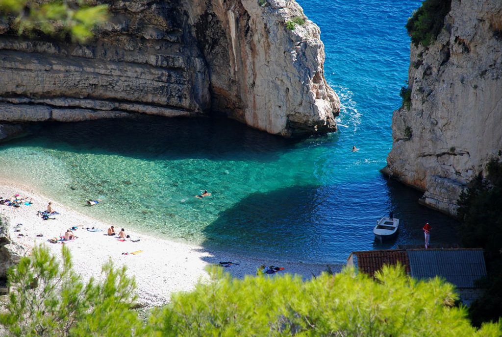 beaches-of-croatia-2-2-1024x688