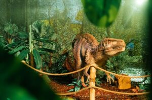 Путешествие в эпоху динозавров с новой выставкой в Toto Holon